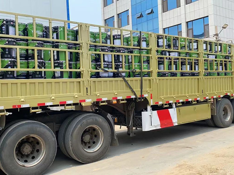 非固化橡胶沥青防水涂料