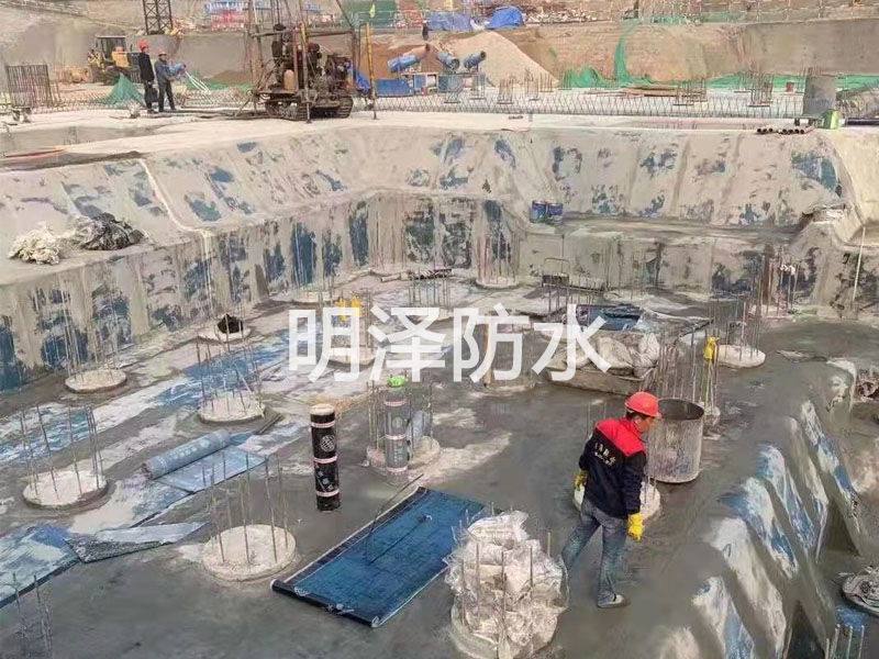 自粘聚合物防水卷材