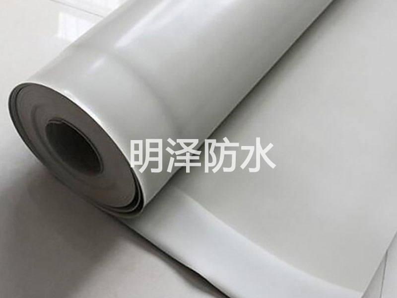热塑性聚烯烃（TPO）防水卷材